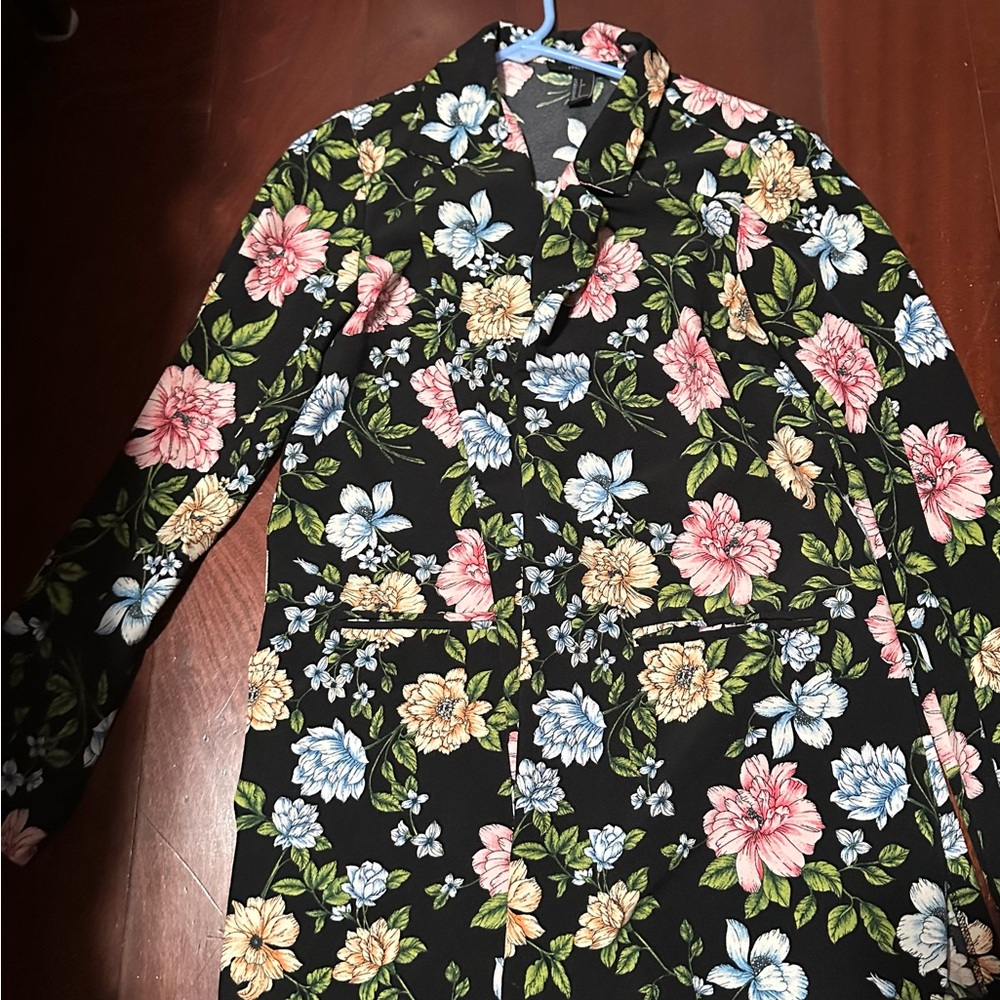 Floral blazer